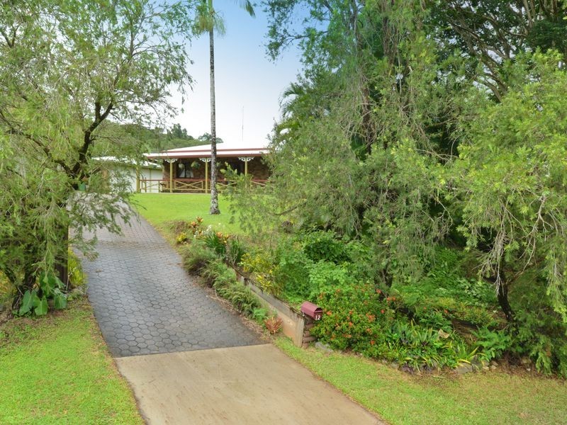 12 Tolson Close, Brinsmead QLD 4870