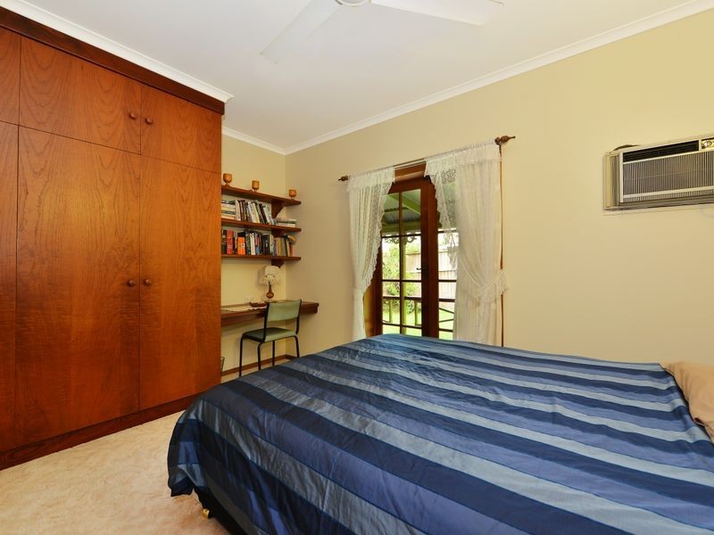 12 Tolson Close, Brinsmead QLD 4870