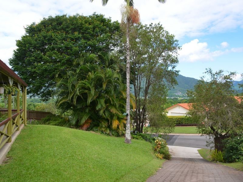 12 Tolson Close, Brinsmead QLD 4870