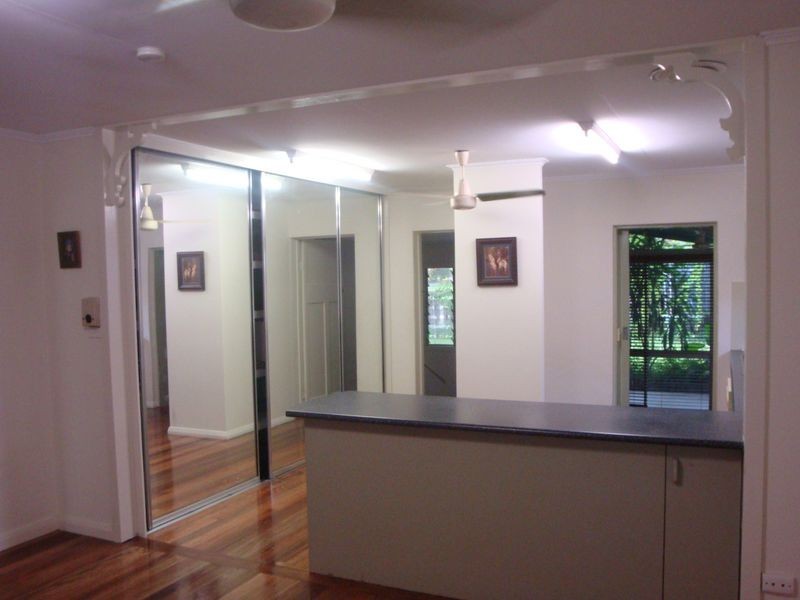 Whitfield QLD 4870