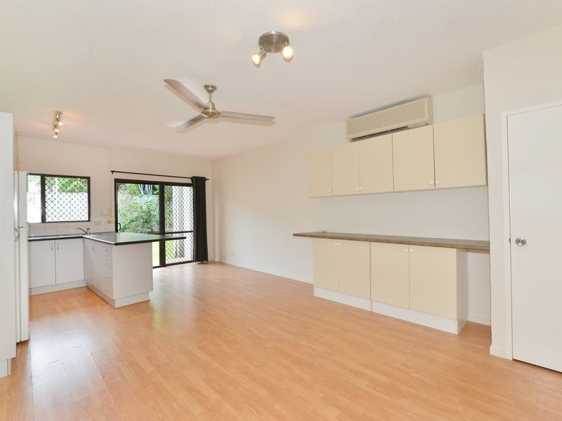 1/3 Crathern Close, Edge Hill QLD 4870