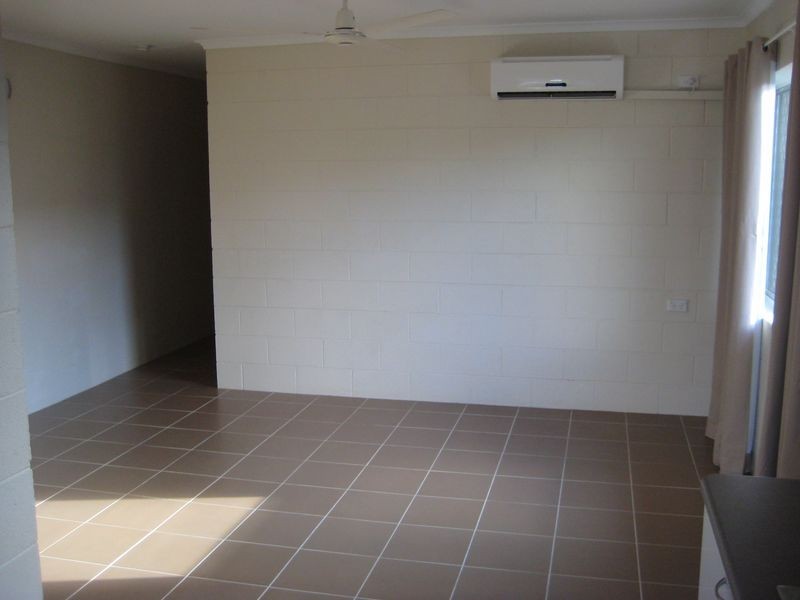 6/10 Curtin Street, Westcourt QLD 4870