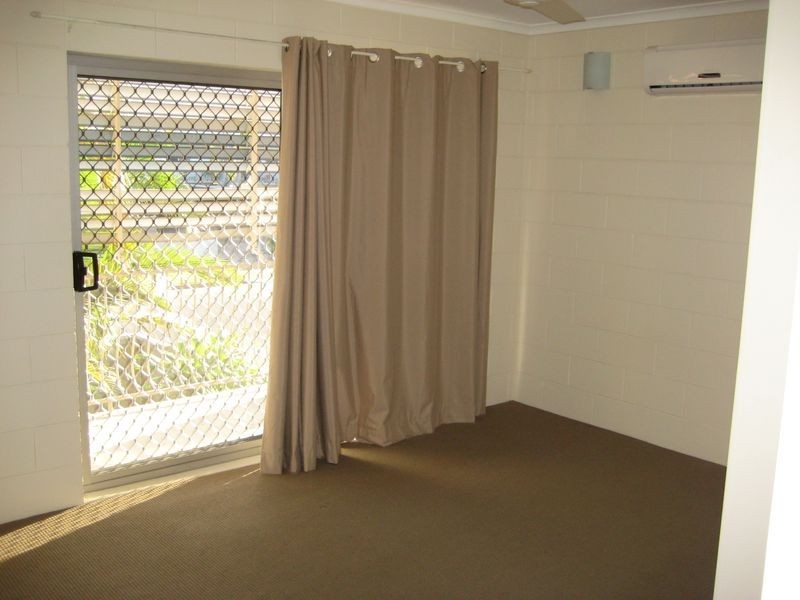 6/10 Curtin Street, Westcourt QLD 4870