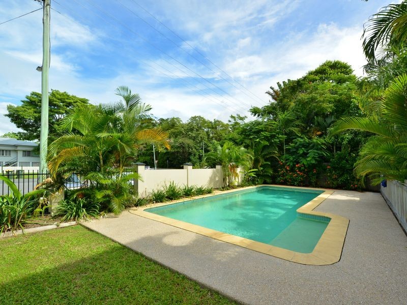 9/68 Charles Street, Manunda QLD 4870