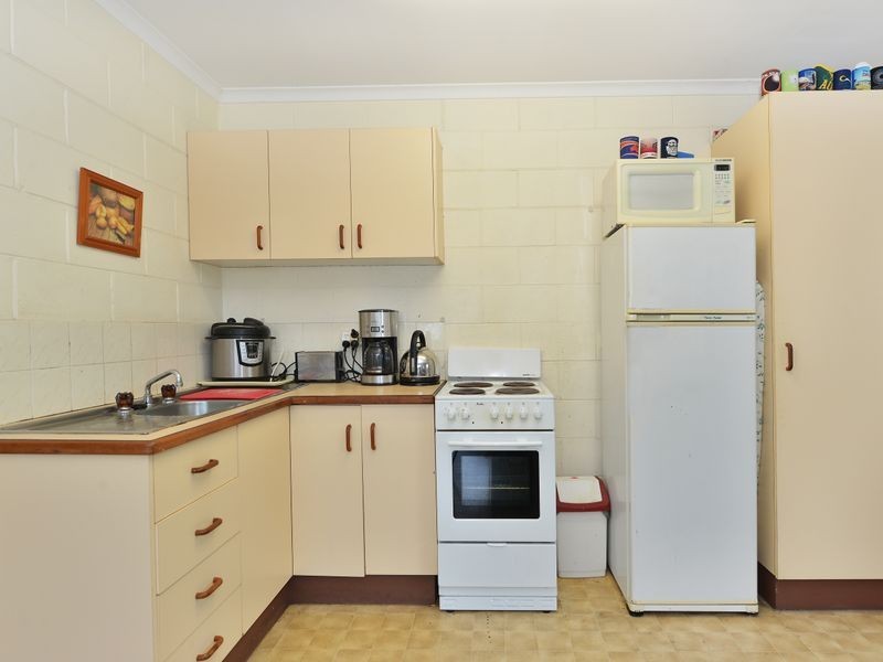 5/192 Mann Street, Westcourt QLD 4870