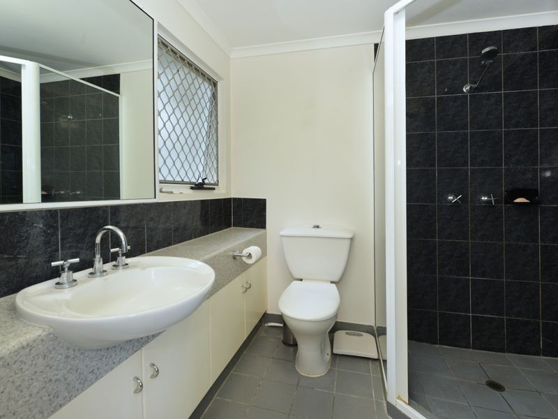 2/38 Moore Street, Trinity Beach QLD 4879