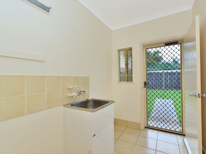 7 Colonial Close, Redlynch QLD 4870