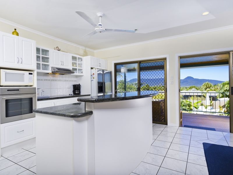 8 Bayview Street, Bayview Heights QLD 4868