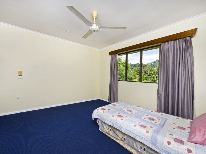 8 Bayview Street, Bayview Heights QLD 4868