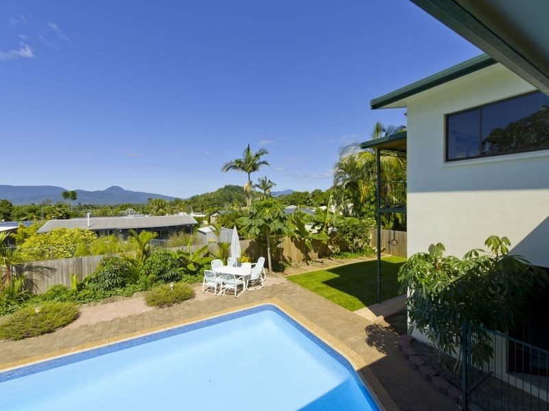 8 Bayview Street, Bayview Heights QLD 4868