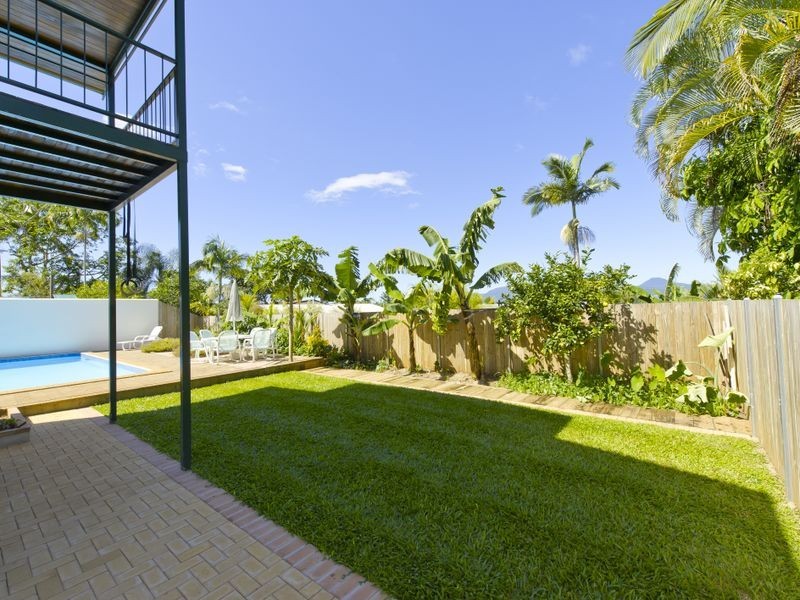 8 Bayview Street, Bayview Heights QLD 4868