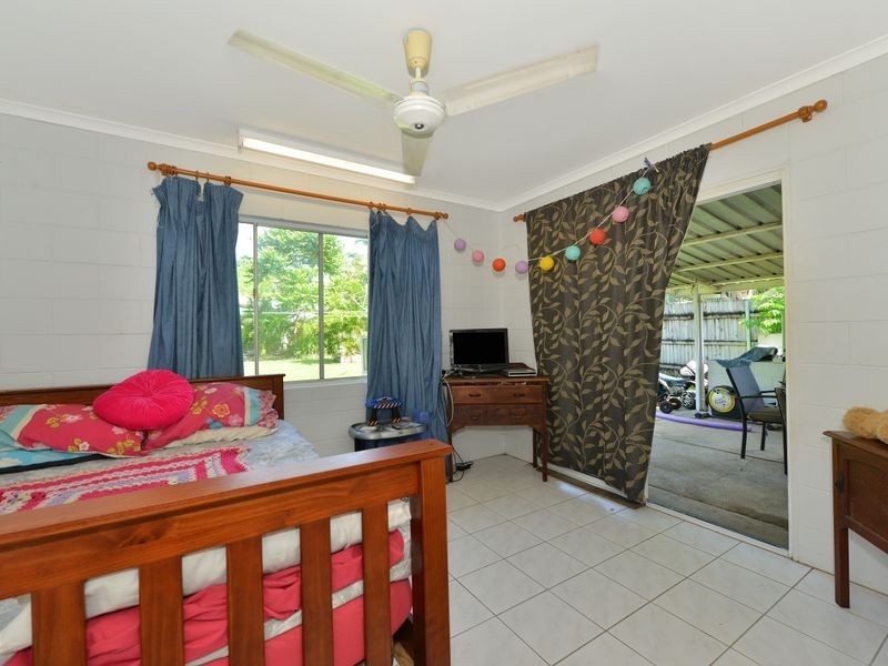 13 Norris Street, Whitfield QLD 4870