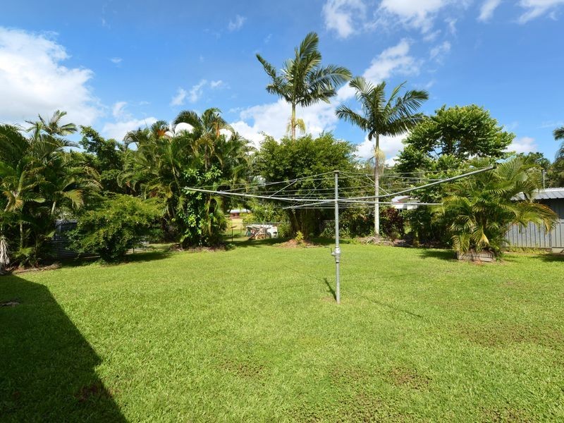 13 Norris Street, Whitfield QLD 4870