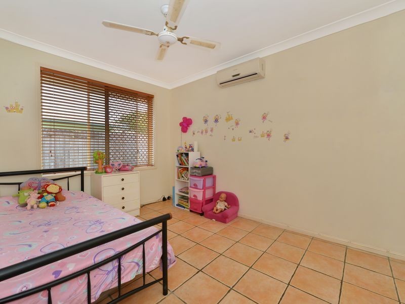 17 Opaline Close, Brinsmead QLD 4870