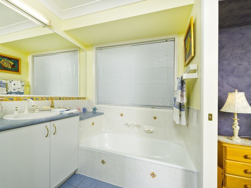 2 Nutmeg Street, Mount Sheridan QLD 4868