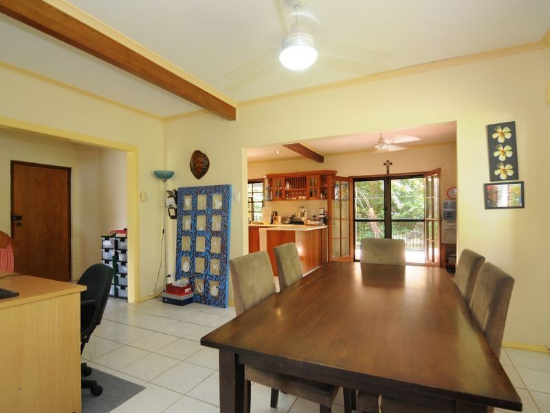 16 Park Street, Whitfield QLD 4870