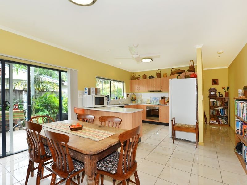 1/139 Jensen Street, Whitfield QLD 4870