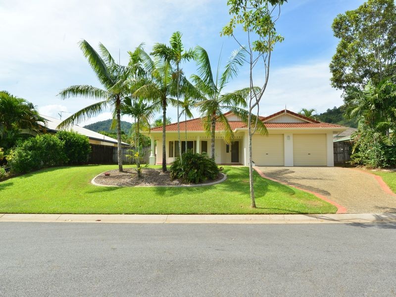 26 St Albans Close, Brinsmead QLD 4870