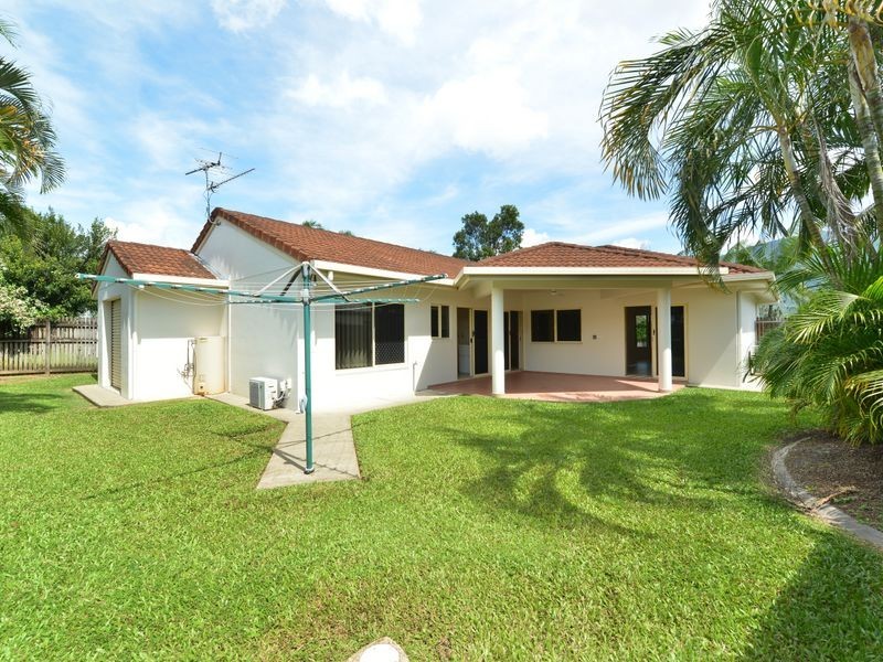 26 St Albans Close, Brinsmead QLD 4870