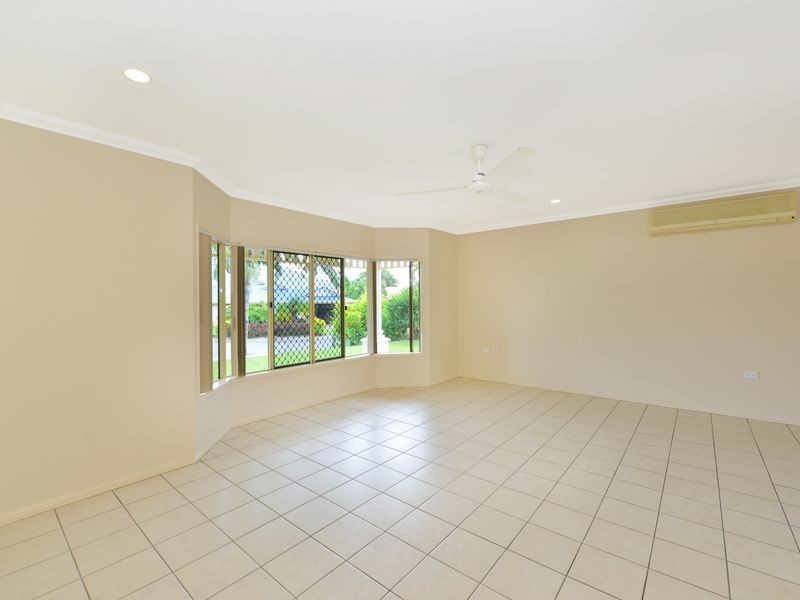 26 St Albans Close, Brinsmead QLD 4870