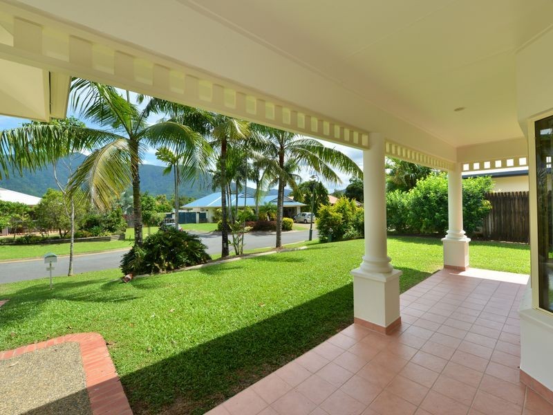 26 St Albans Close, Brinsmead QLD 4870