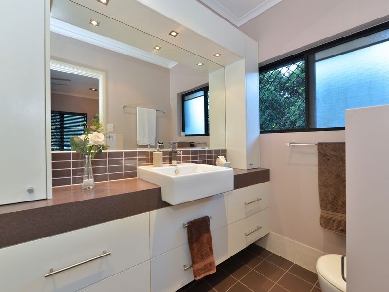 84 Petersen Street, Freshwater QLD 4870