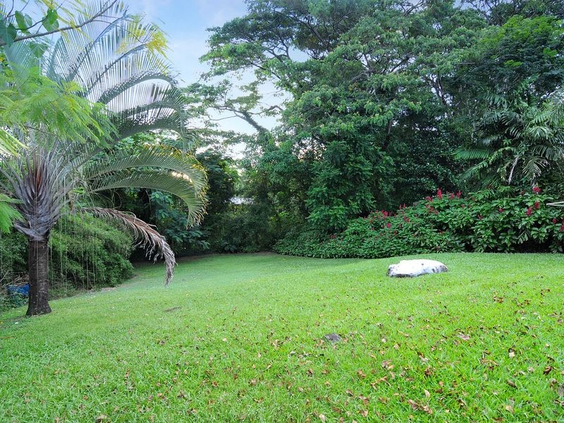 179A Jensen Street, Whitfield QLD 4870