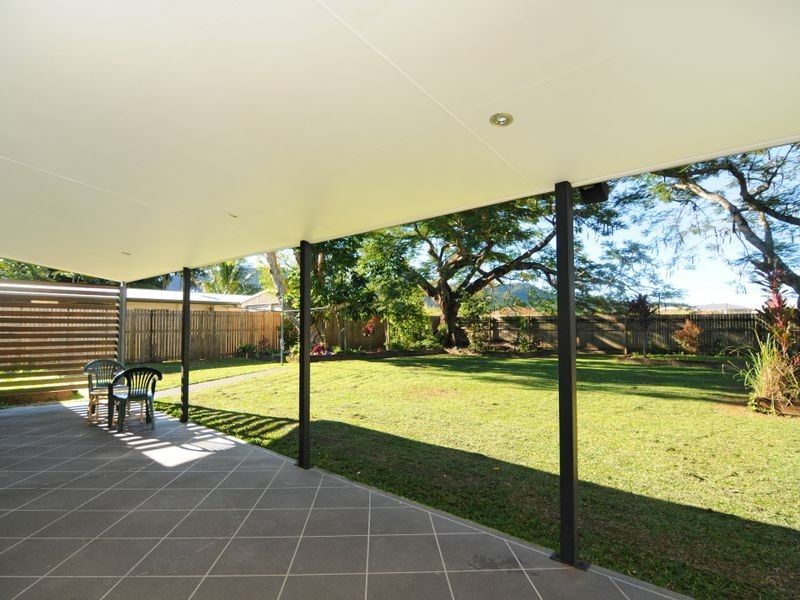 3 Conlan Close, Manoora QLD 4870