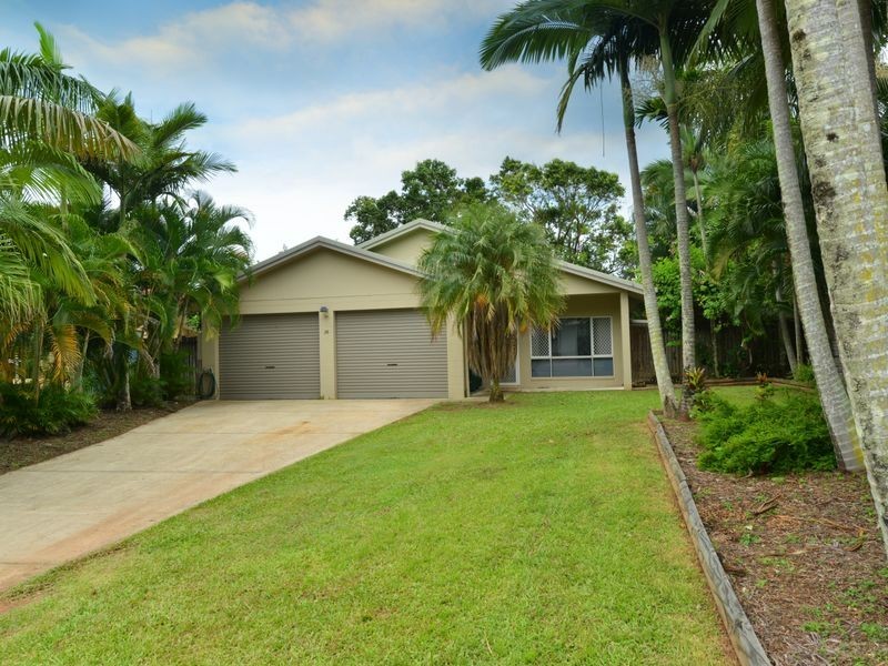 38 Satinash Close, Redlynch QLD 4870