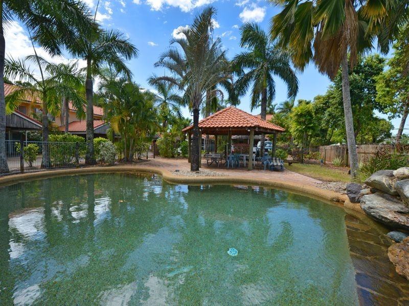 10/11-13 Short Street, Redlynch QLD 4870