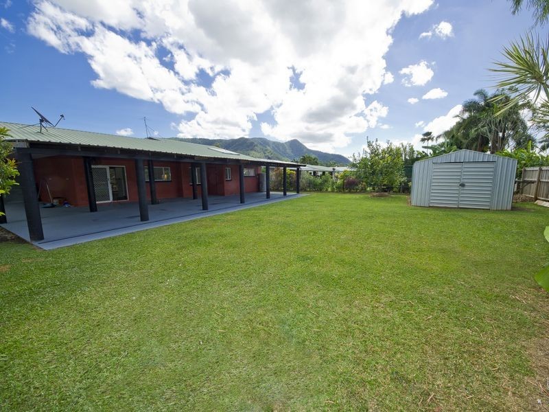 85 Bathurst Drive, Bentley Park QLD 4869