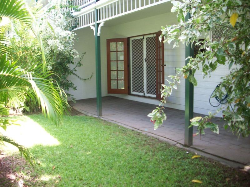 8/15 Springfield Crescent, Manoora QLD 4870