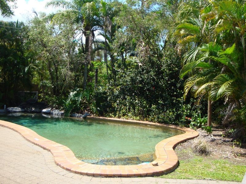 8/15 Springfield Crescent, Manoora QLD 4870