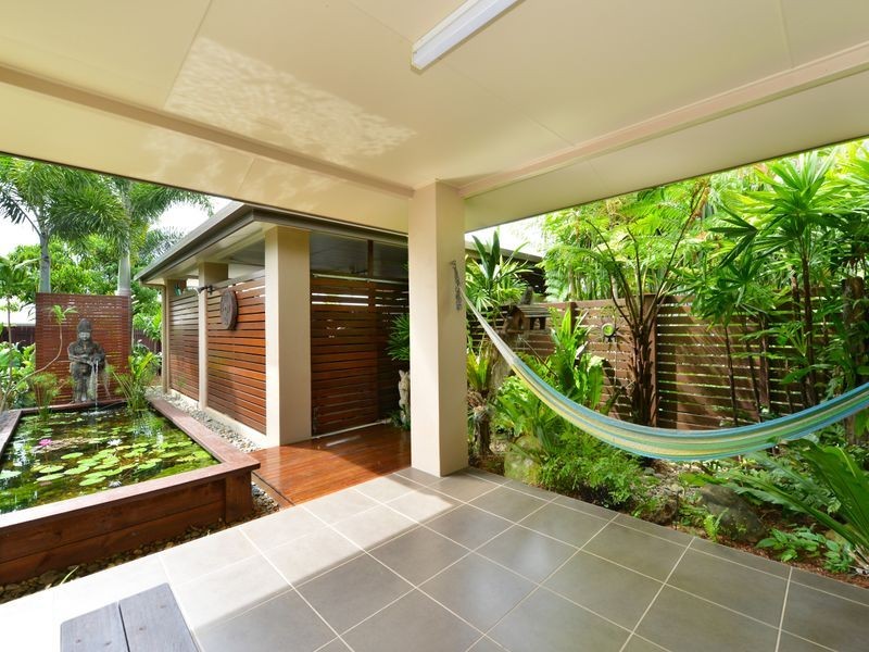 11 Fireclay Close, Redlynch QLD 4870