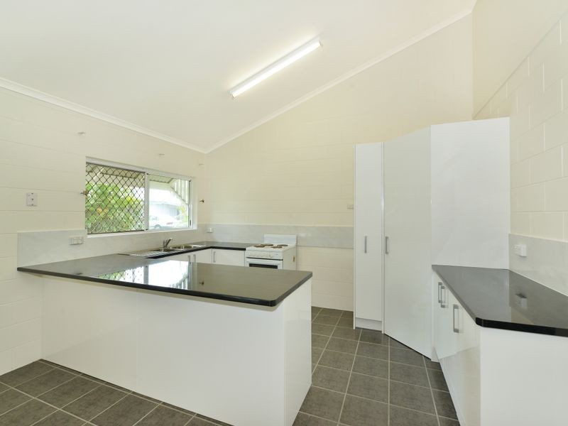 5/10 Ireland Crescent, Whitfield QLD 4870