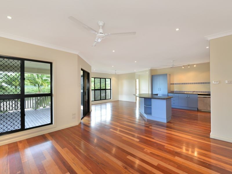 52 Stanton Road, Smithfield QLD 4878