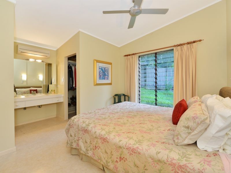 286 Toogood Road, Bayview Heights QLD 4868
