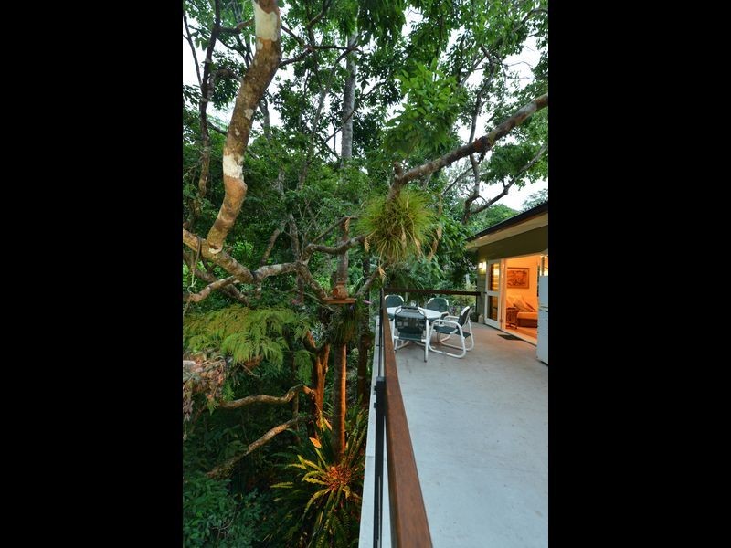 286 Toogood Road, Bayview Heights QLD 4868