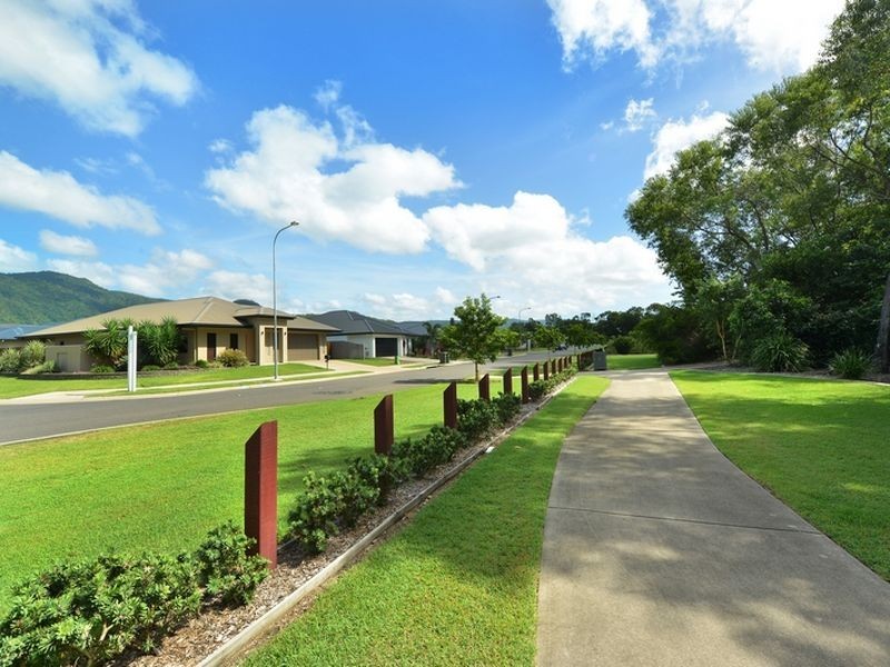 22 Quartzborough Promenade, Trinity Park QLD 4879