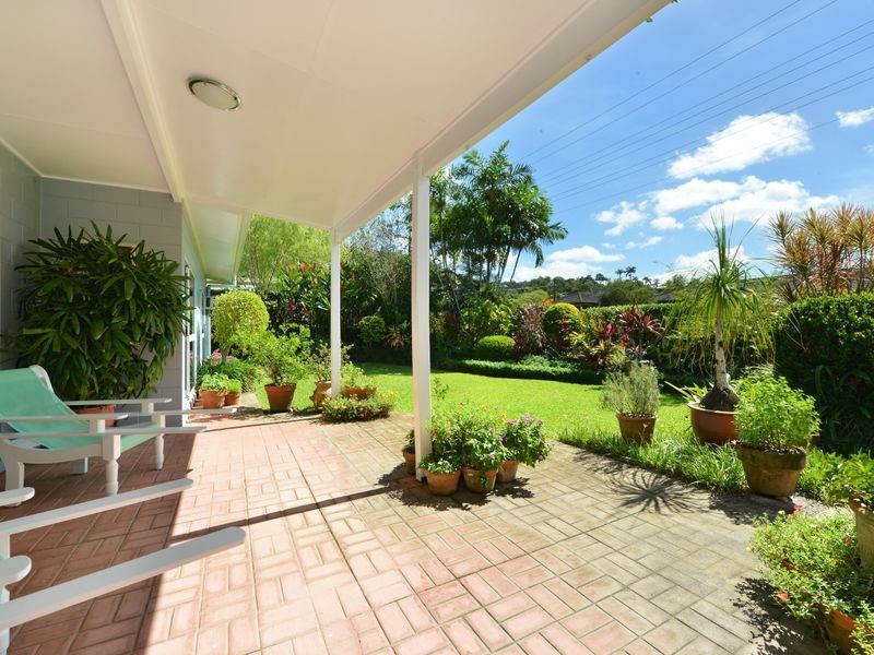47 Brooks Street, Whitfield QLD 4870
