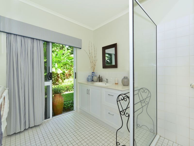 47 Brooks Street, Whitfield QLD 4870