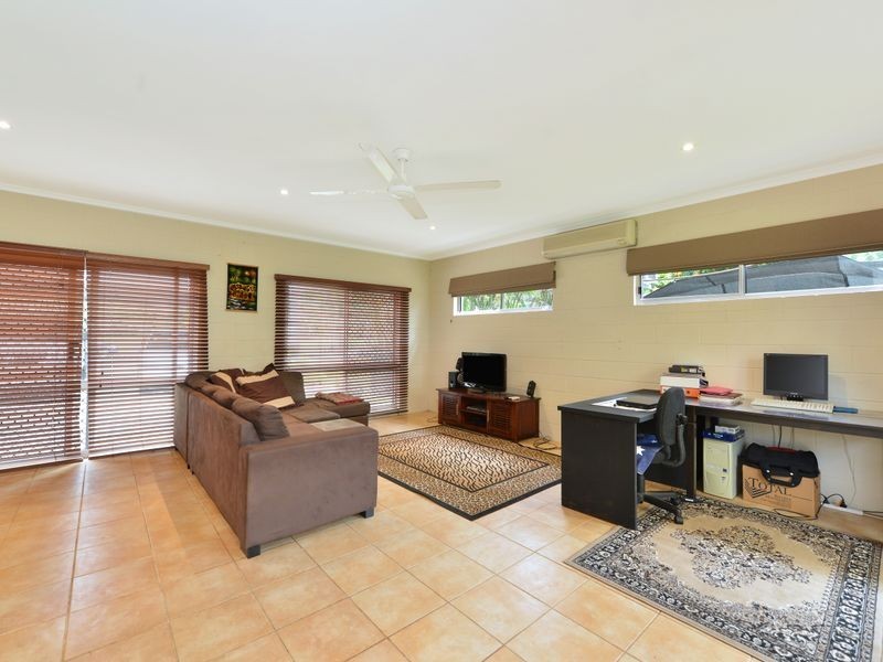 22 Cyperus Drive, Redlynch QLD 4870