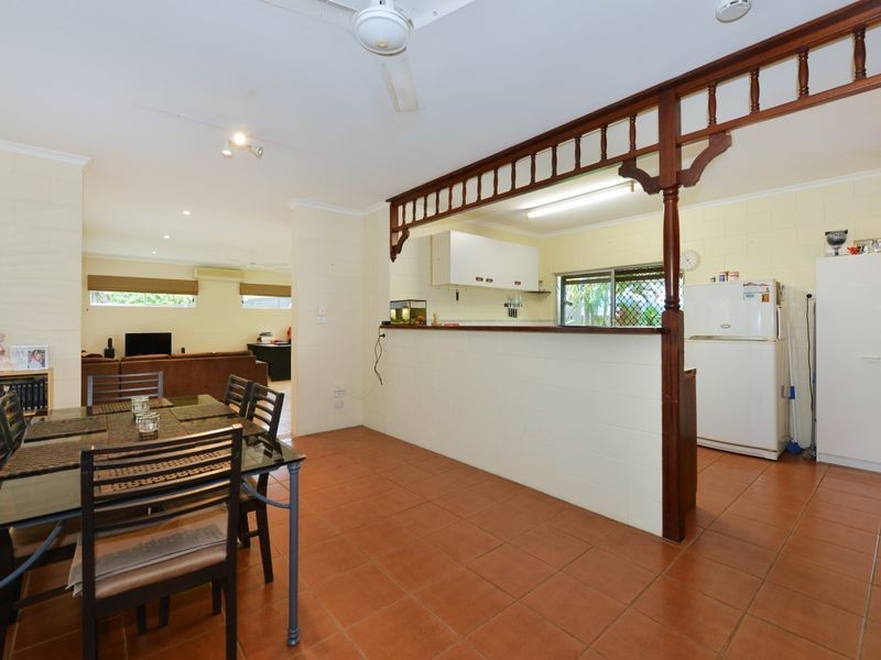 22 Cyperus Drive, Redlynch QLD 4870