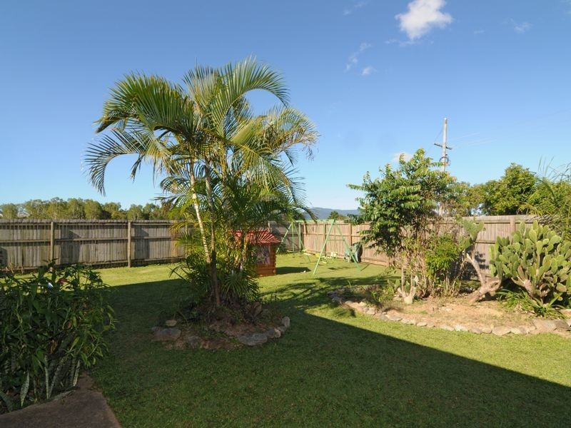 1 Conlan Close, Manoora QLD 4870