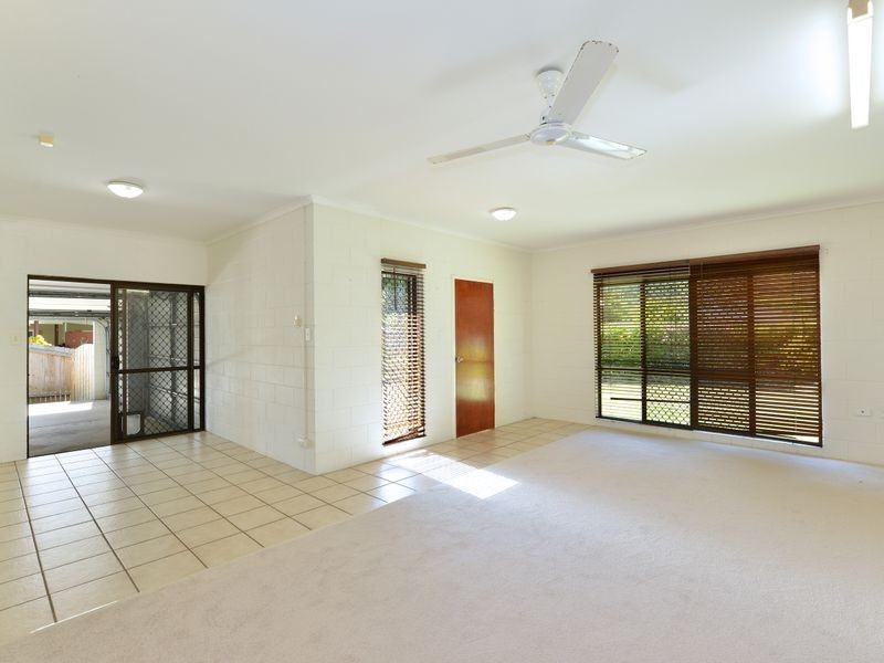 29 Slathiel Street, Brinsmead QLD 4870