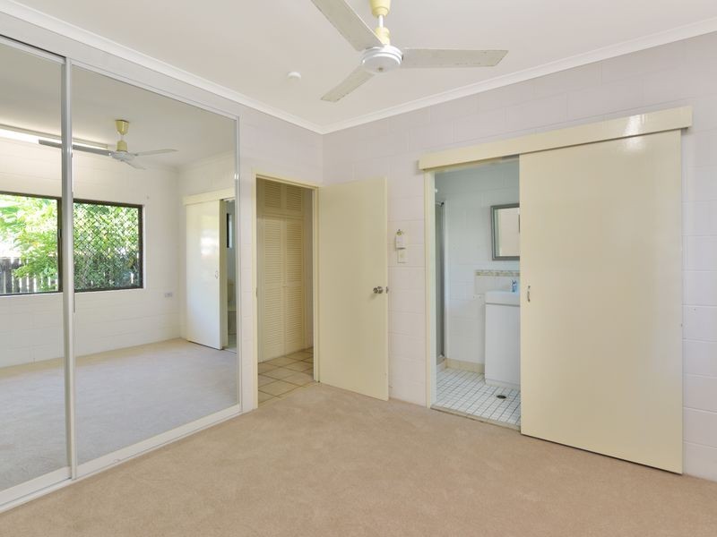 29 Slathiel Street, Brinsmead QLD 4870