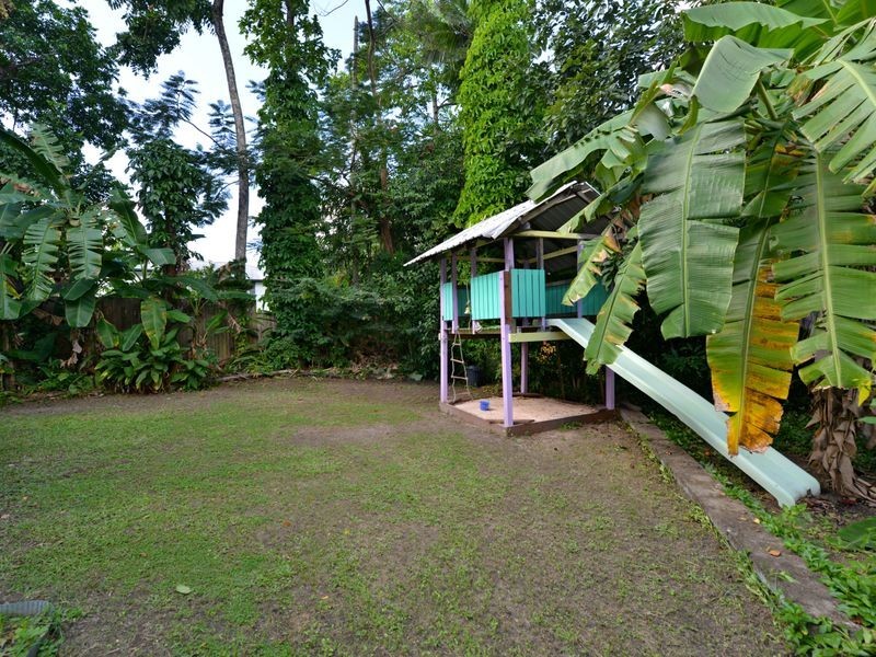 5B Fulton Close, Whitfield QLD 4870