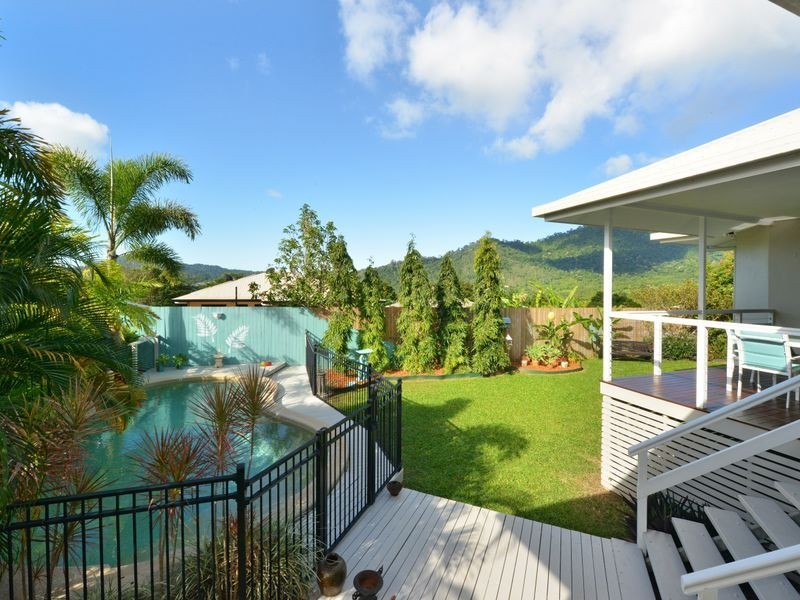 24 Pilosa Street, Redlynch QLD 4870
