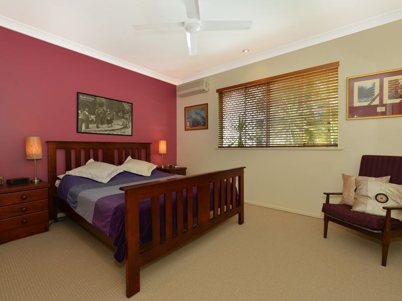 24 Pilosa Street, Redlynch QLD 4870