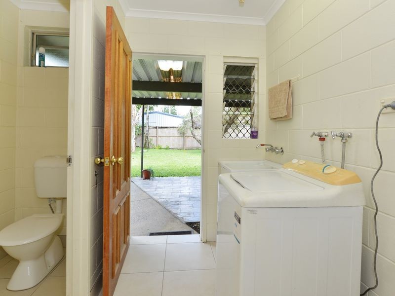 10 Satinay Close, Manoora QLD 4870